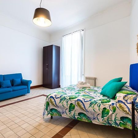 Lopez 20 A Big Family Apartment By Napoliapartments Kültér fotó