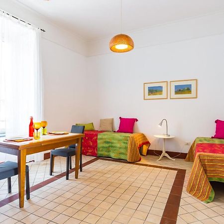 Lopez 20 A Big Family Apartment By Napoliapartments Kültér fotó
