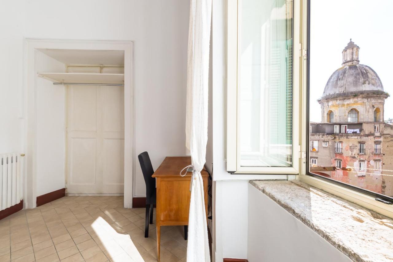 Lopez 20 A Big Family Apartment By Napoliapartments Kültér fotó