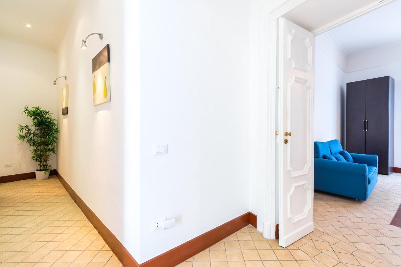 Lopez 20 A Big Family Apartment By Napoliapartments Kültér fotó