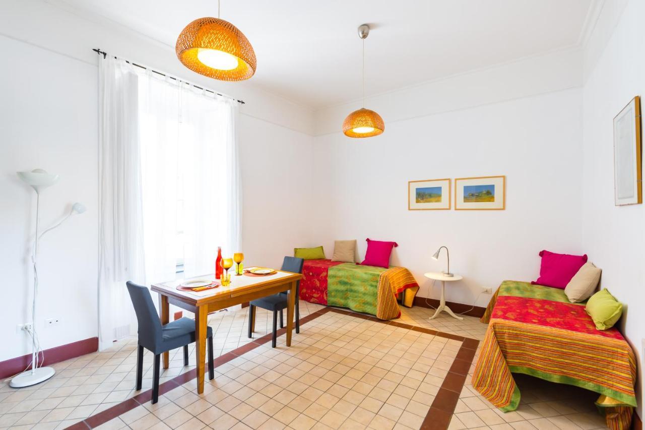 Lopez 20 A Big Family Apartment By Napoliapartments Kültér fotó