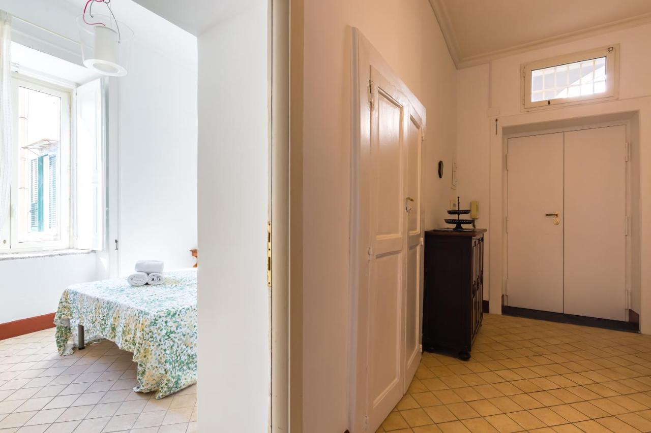 Lopez 20 A Big Family Apartment By Napoliapartments Kültér fotó