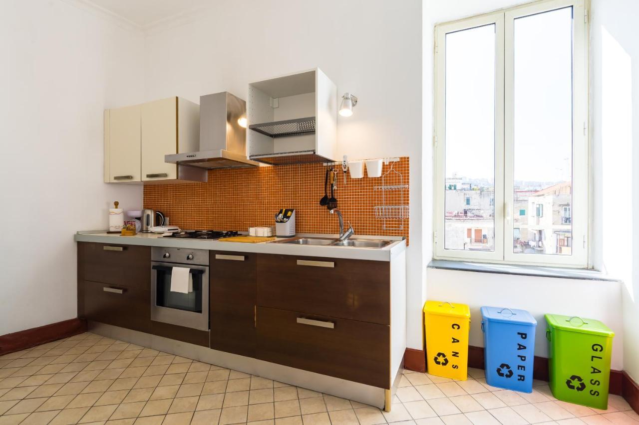 Lopez 20 A Big Family Apartment By Napoliapartments Kültér fotó
